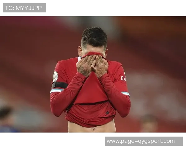 公交司机穿利物浦球衣遭切尔西球迷围攻后被解雇引发热议 公交司机穿利物浦球衣遭切尔西球迷围攻后被解雇引发热议