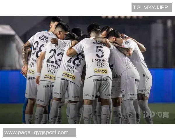 内马尔紧闭双眼深情拥抱罗尔海瑟庆祝绝杀成功逃离降级区